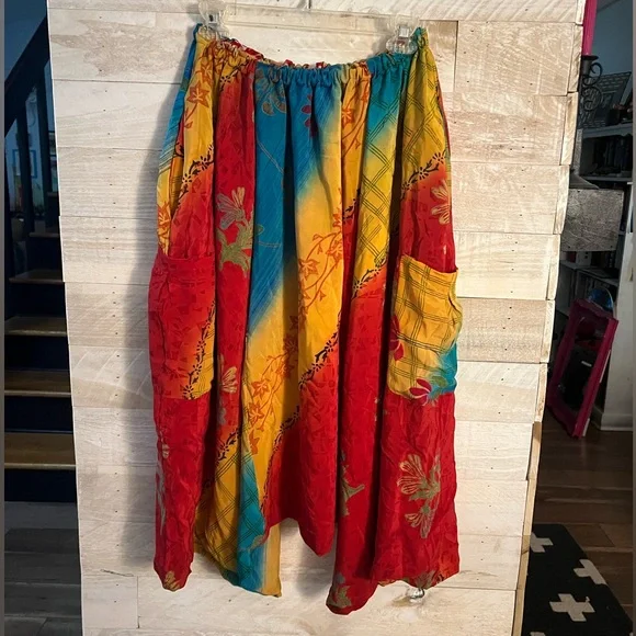 Kantha Bae • Silk Karma Culottes - Picture 4 of 16